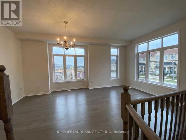 Photo - 81 Grand Trunk Ave