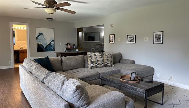 Photo - 13533 Emeline St