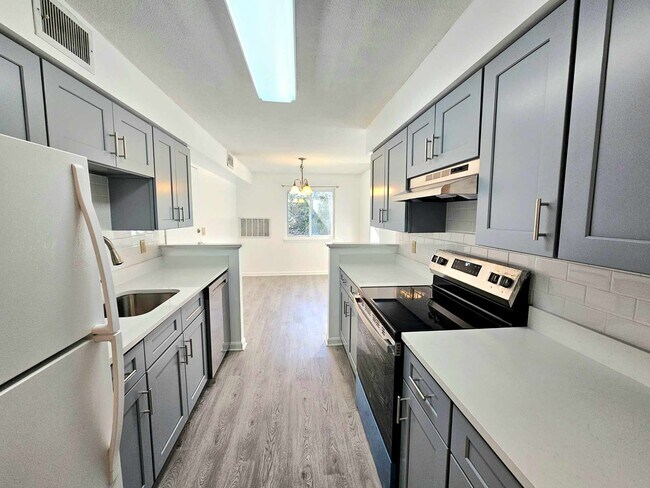 Photo - 19 Beal's Cove Rd Unidad D