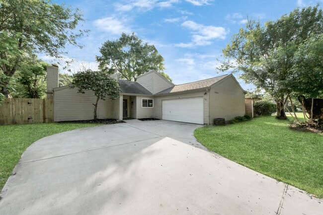 Photo - 11923 Briar Forest Dr