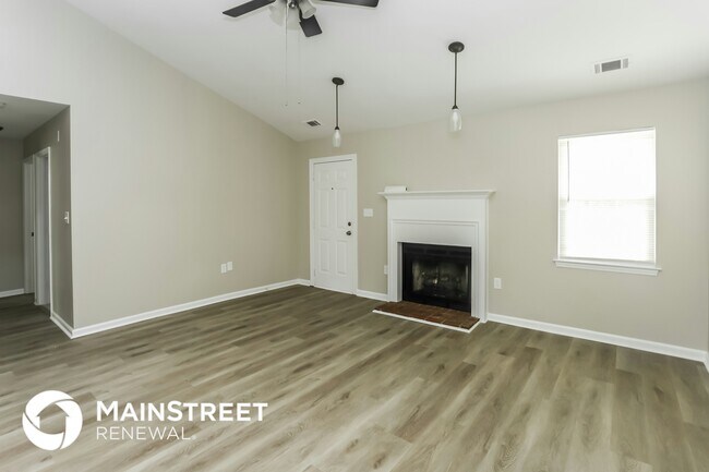 Photo - 10003 Greenwood Ct