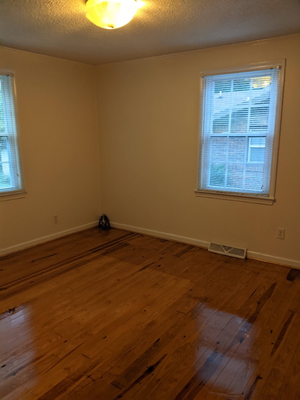 Photo - 864 Sprinkle St