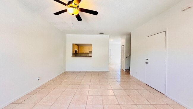 Photo - 1436 Hawthorne Pl