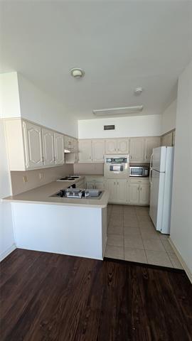 Photo - 304 Benjamin St