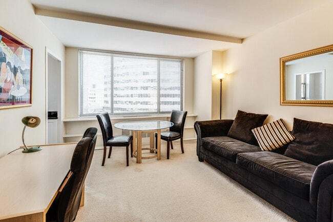 1121 ARLINGTON