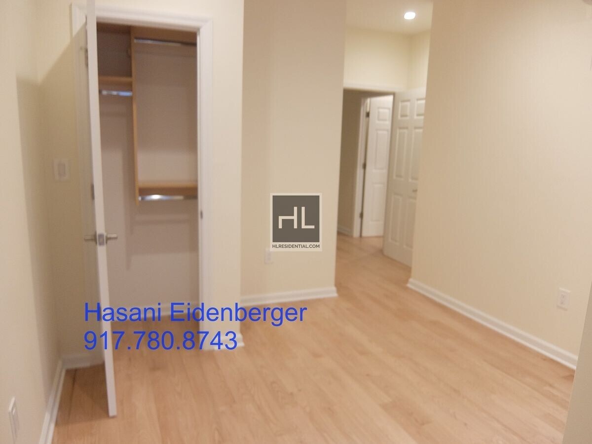 Photo - WEST 56 STREET Unidad 4R