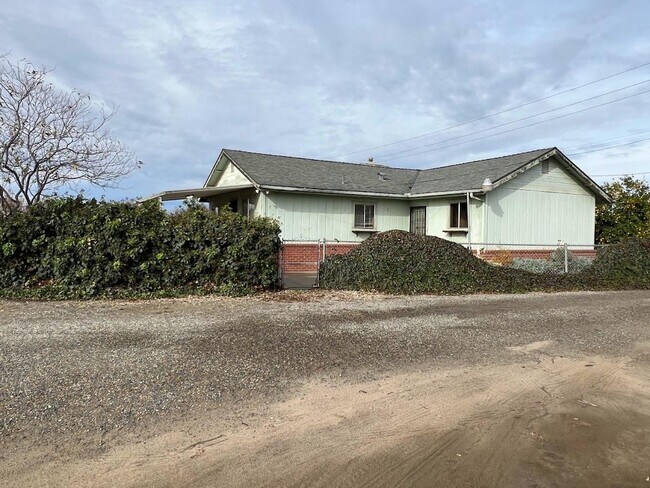 Photo - 16109 Manning