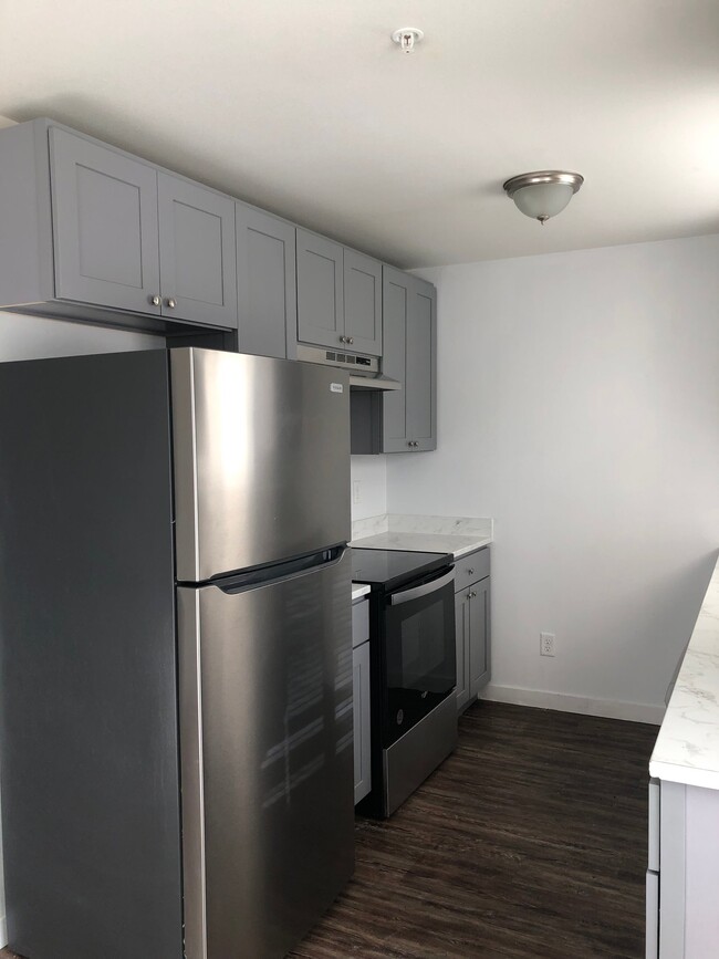 1928 E 56th St Unidad 15