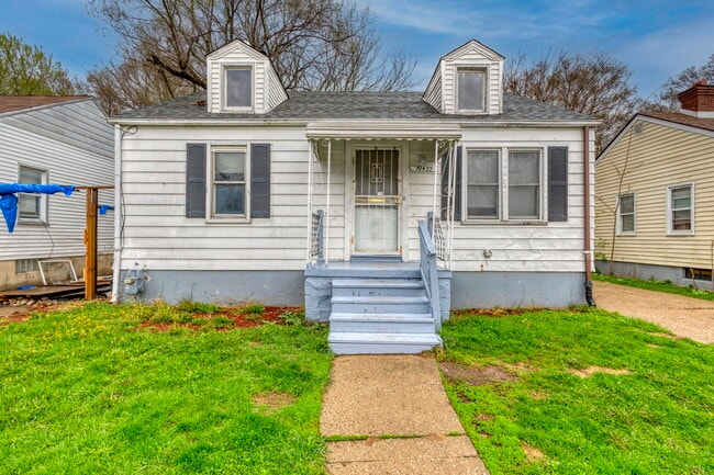 Building Photo - 19435 McCormick St