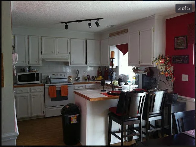 Photo - 2315 Vineyard Dr