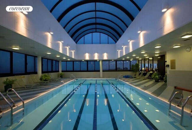 Photo - 155 E 29th St