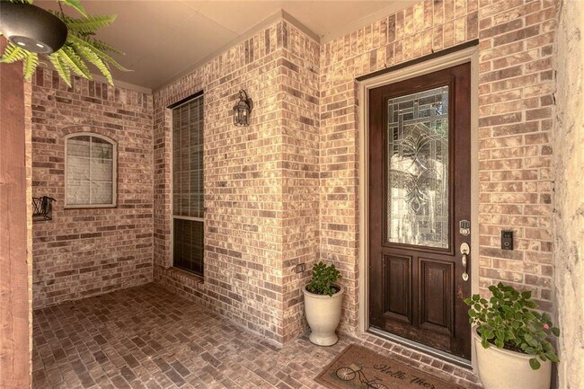 Photo - 2279 Fernspring Dr