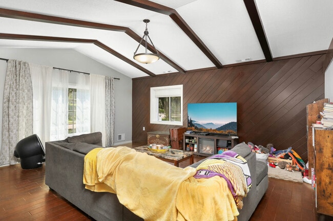 Photo - 14710 13th Ave N Unit 3