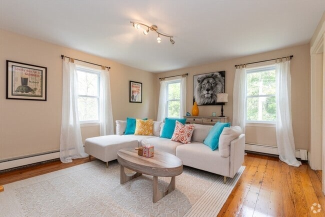 Building Photo - 51 Vine Rock St Unit 3 Rental