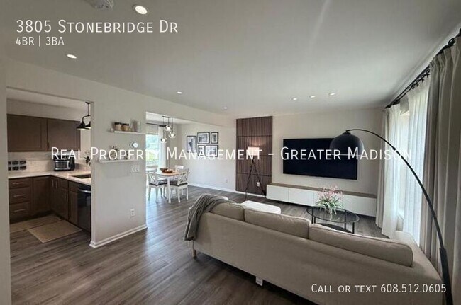 Photo - 3805 Stonebridge Dr