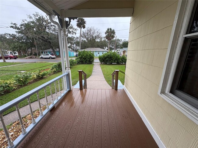 Photo - 830 S Beach St