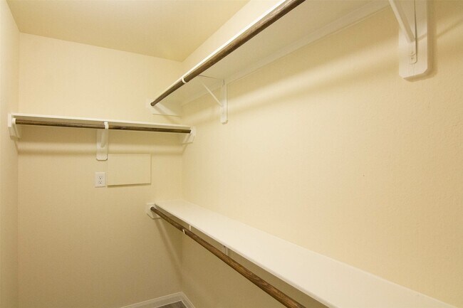 Photo - 8523 Oak Grove Church St