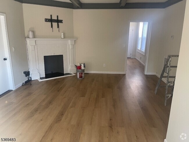 Building Photo - 128 Nesbit Terrace Rental