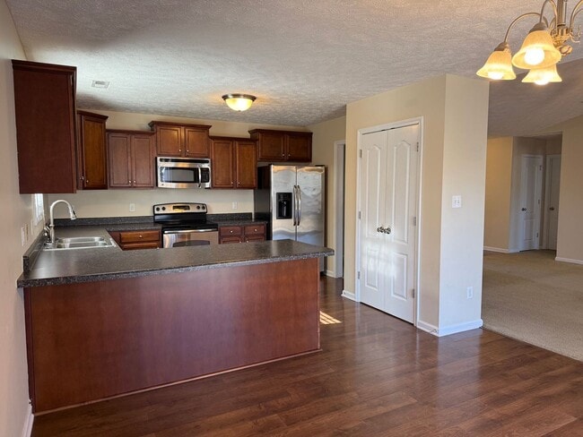 Photo - Charming 3 Bedroom 2 Bath home located in Carolina Plantation