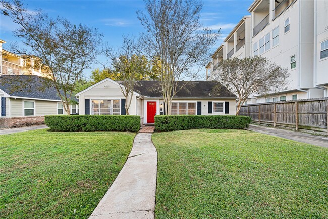 Building Photo - 2501 Dorrington St