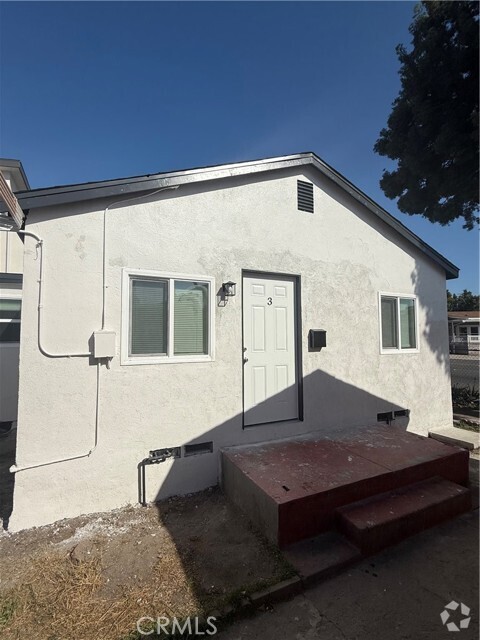 Building Photo - 7134 Granger Ave Unit 3 Rental