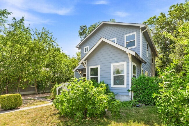 Photo - 4802 Clarkson Ave