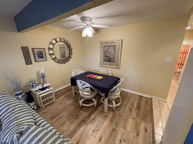 Photo - 21 S Monroe Ave Unit B11