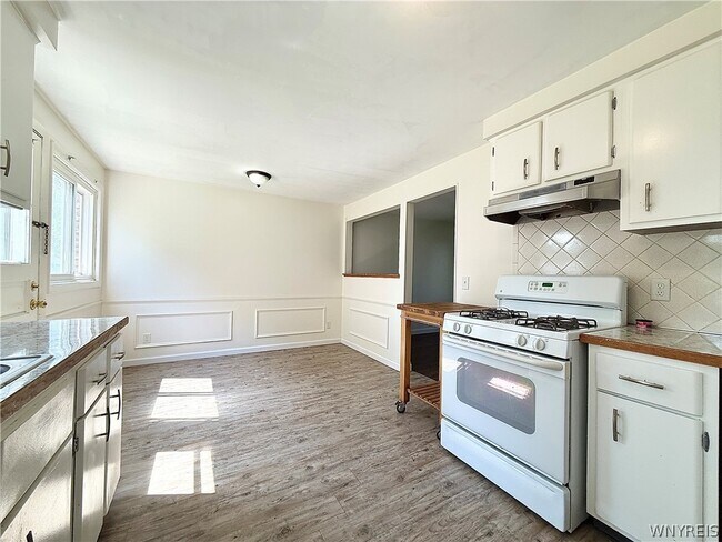 Photo - 90 E Summerset Ln