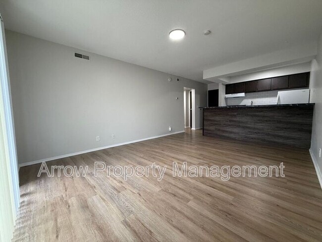 Photo - 649 S 18th St