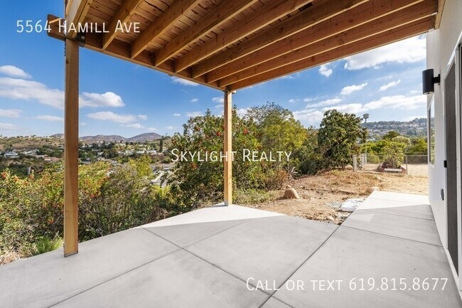 Photo - 5564 Hamill Ave