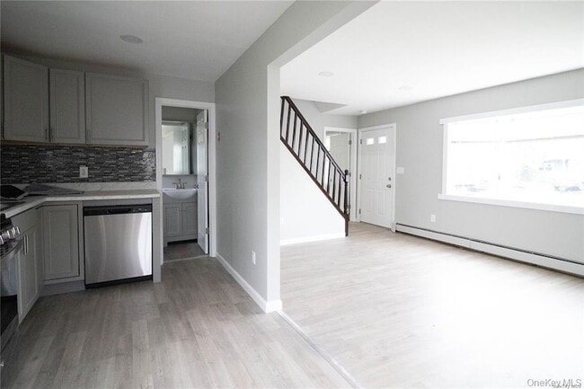 13 Flint Rd