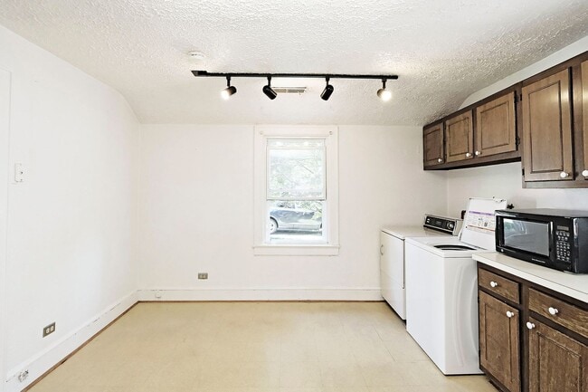 Photo - Charming Woolen Mills Home Near Meade Park