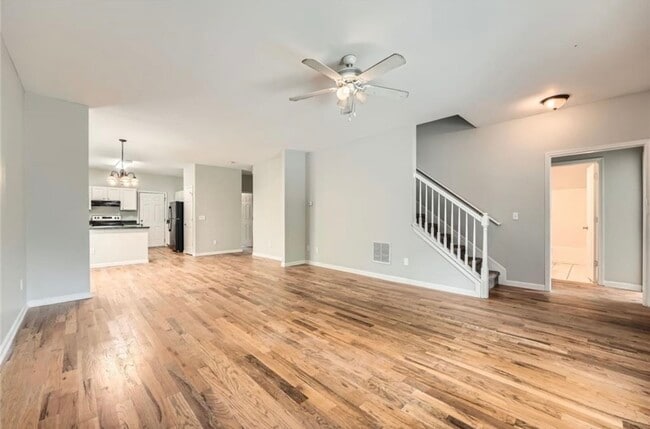 Building Photo - 558 Elbridge Dr NW Rental