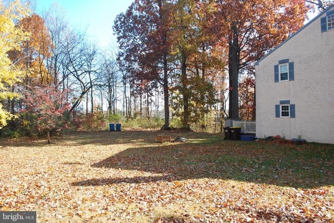 Photo - 290 Lawndale Ave