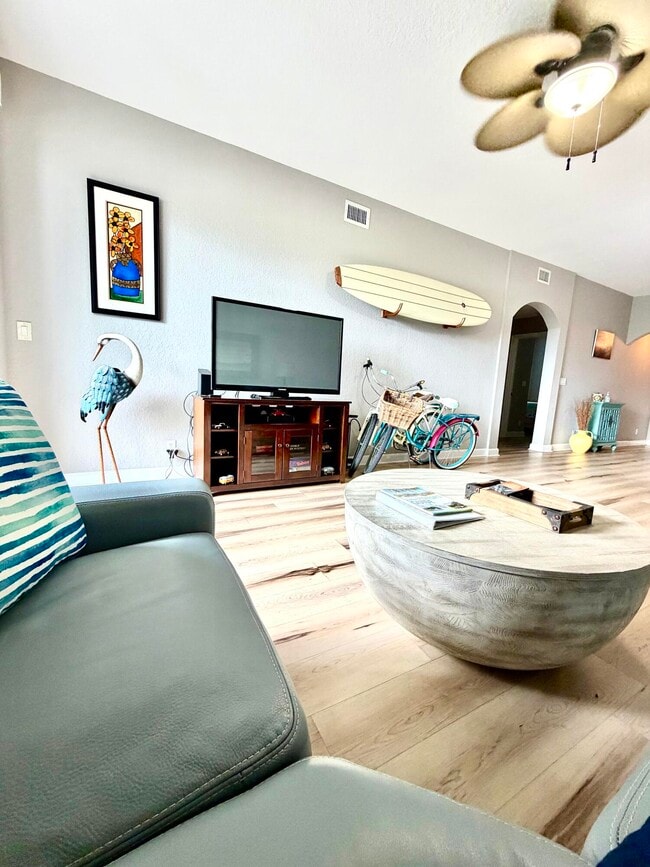 Photo - 112 Bayfront Dr