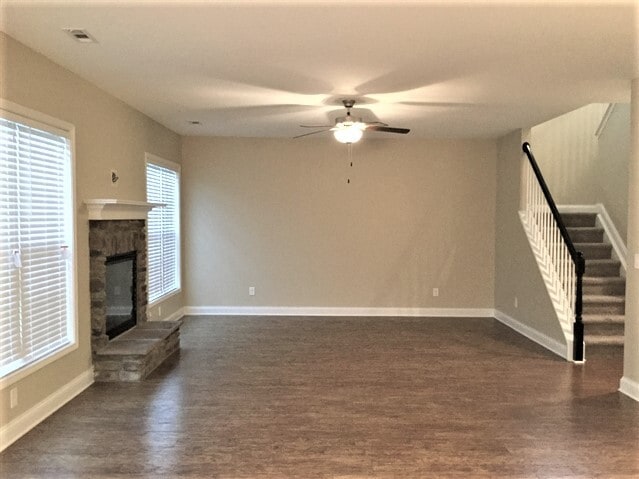 Photo - 3419 Greentree Ln