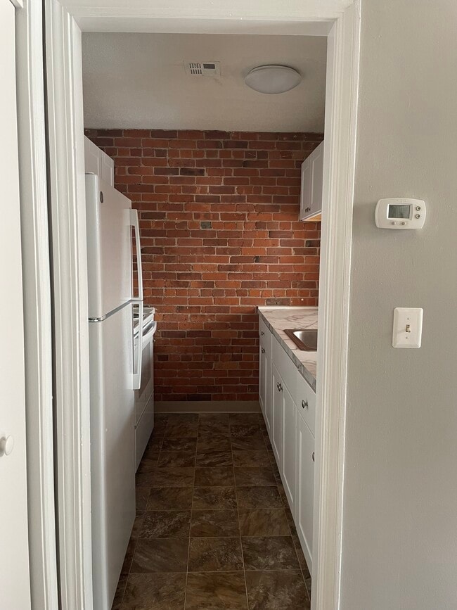 Gilbert Clock Apartments For Rent in Winsted, CT