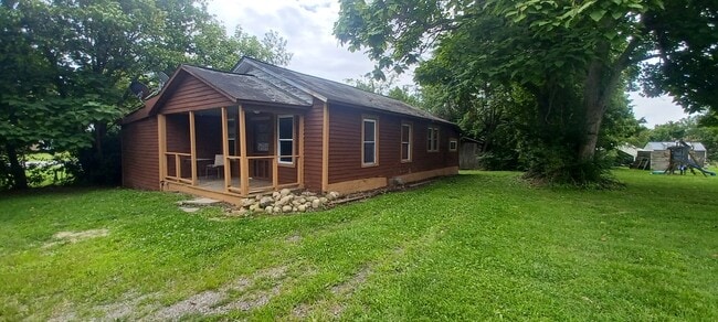 Photo - 1202 Gatewood Rd