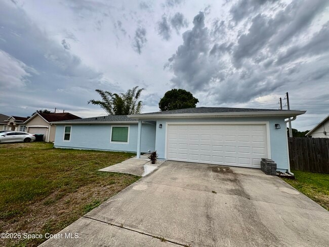 Photo - 1274 Coral Reef Ave NW