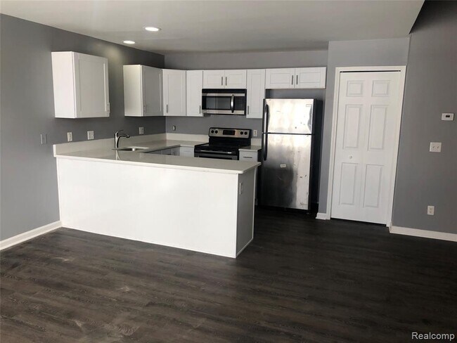 Photo - 234 Stonegate E