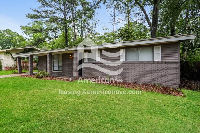 Photo - 2854 Revere St