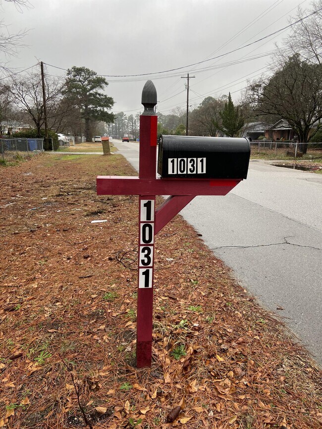 Photo - 1031 Revere St