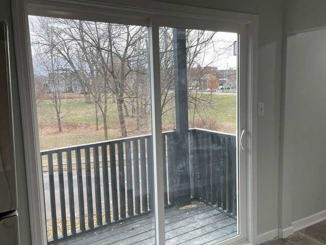 Photo - 839 S Wilbur Ave