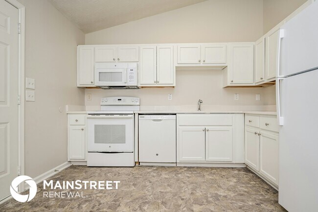 Photo - 546 Forest Hill Dr