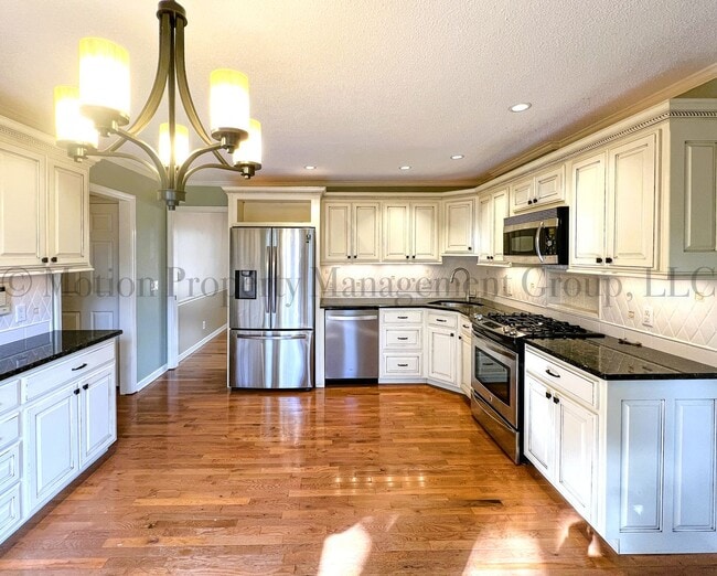 Photo - 5312 Fairview Rd