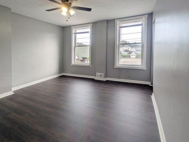Bedroom 1 - 145 W Benson St Unit 2