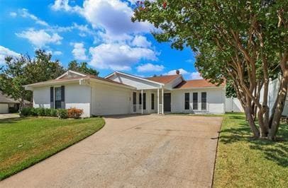 Photo - 2601 Knoll Trail