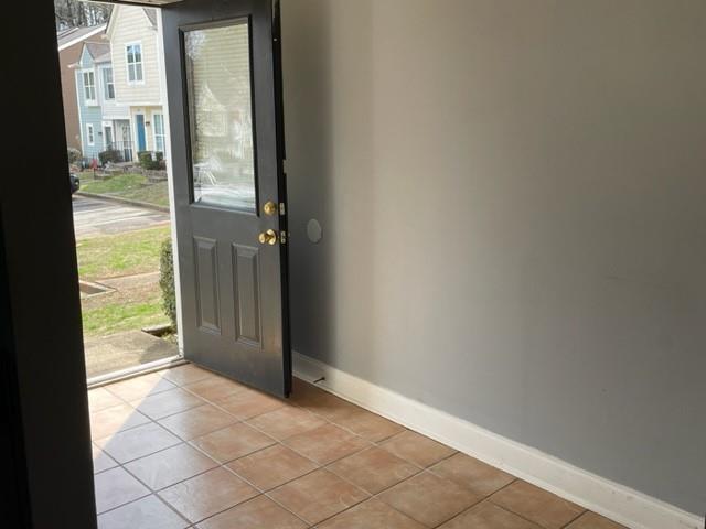 Photo - 6721 Trafalger Square