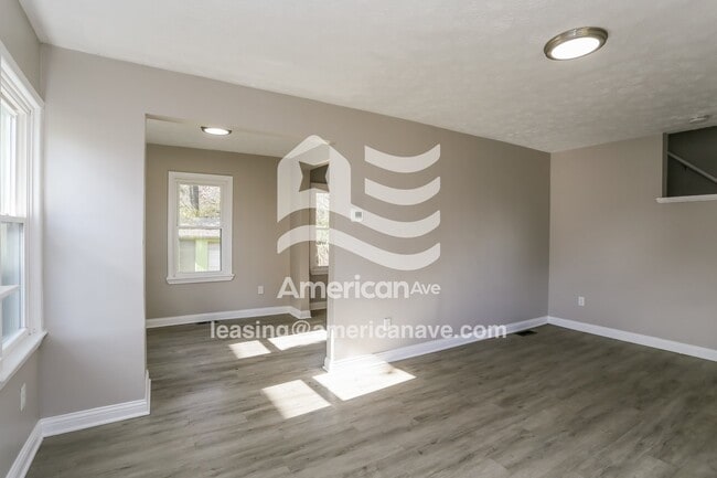 Photo - 701 Northview Ave