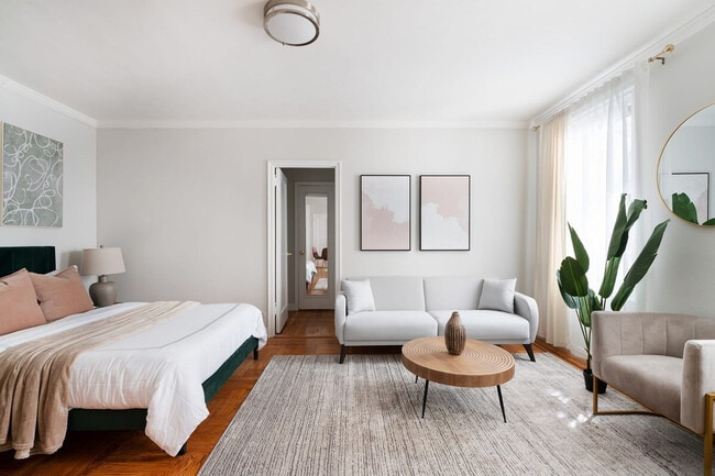 Photo - 105 E 24th St Unit ID1021973P